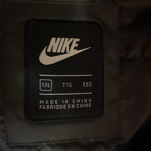 Nike Sportswear Synthetic Fill Parka Jacket CZ2867 - Picture 13 of 13